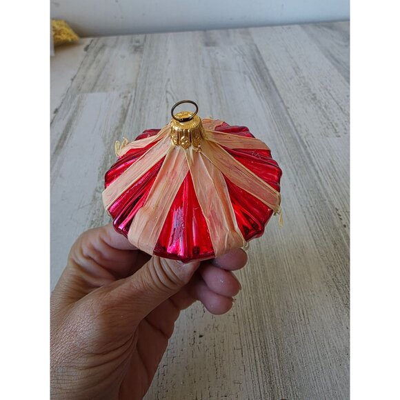 Red glass umbrella Beach tropical Hawaiian ornament Xmas tree thatched - Picture 2 of 7